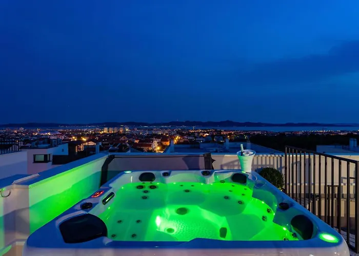 Apartment Luxury Penthouse Aria