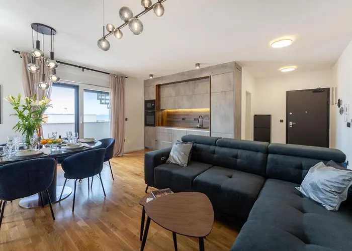 Luxury Penthouse Aria *