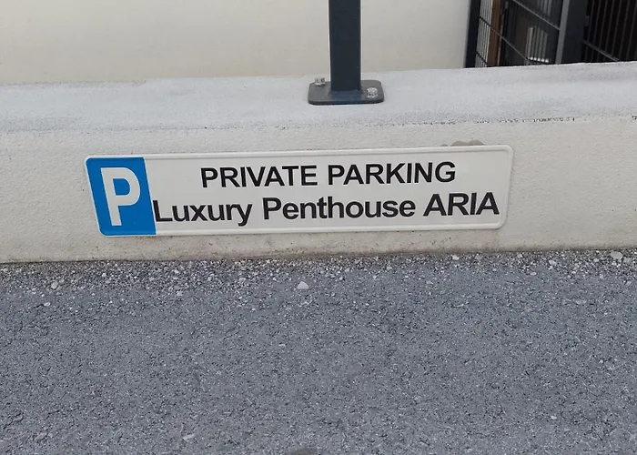 Luxury Penthouse Aria