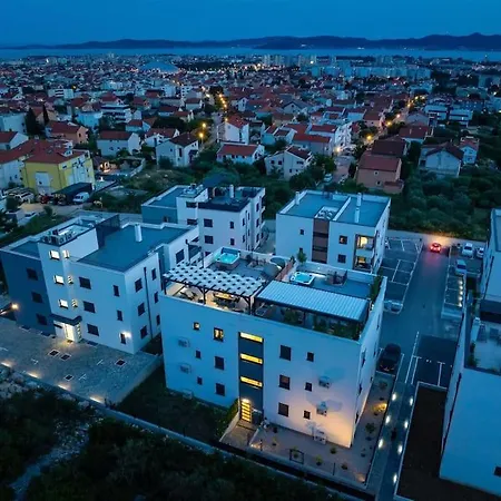 Apartment Luxury Penthouse Aria *