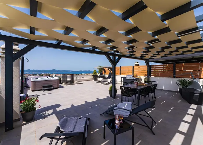 Luxury Penthouse Aria *