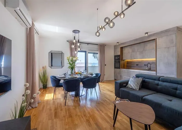 Luxury Penthouse Aria